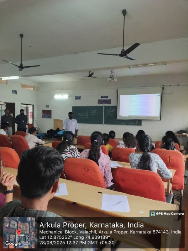 Alumni Insights: Bridging Campus to Career - Image 5