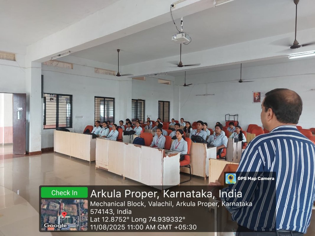 Startup Summit: Poster Presentations of Startups and Linkage with Innovation - Image 3