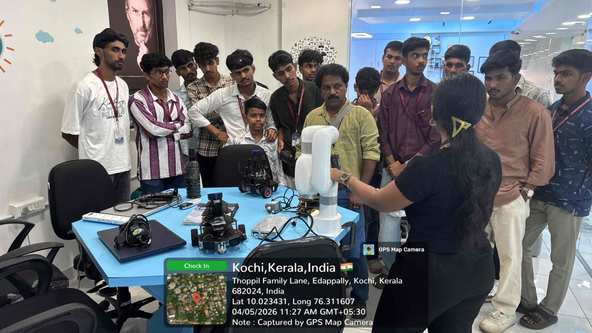 Industrial Visit  - I Hub Robotics, Kochi, Kerala - Image 4