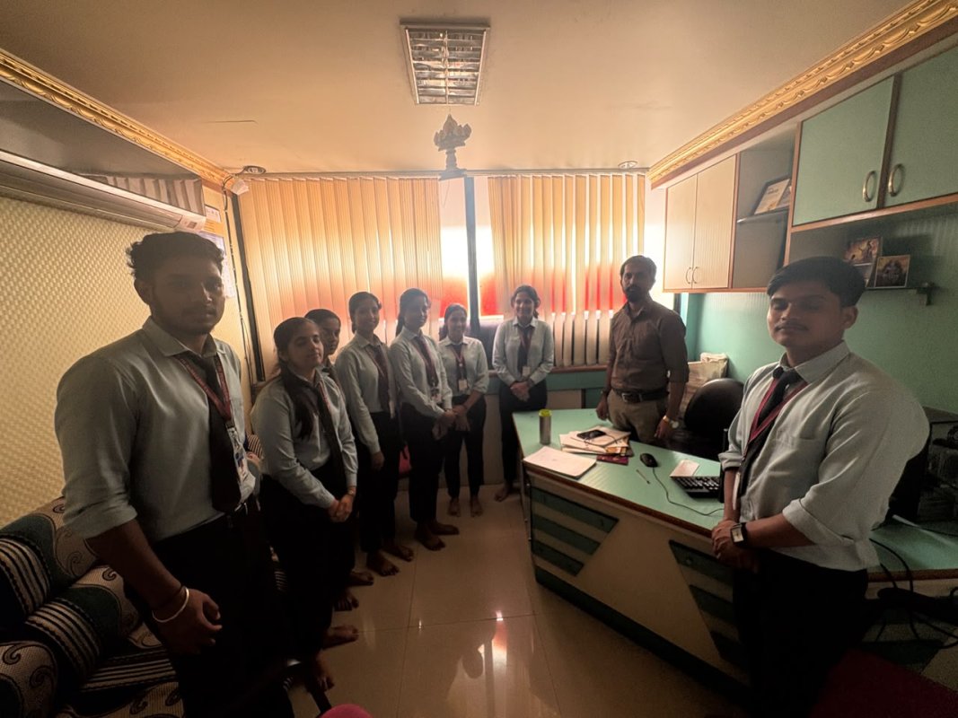 STOCK MARKET STUDY VISIT - Image 3